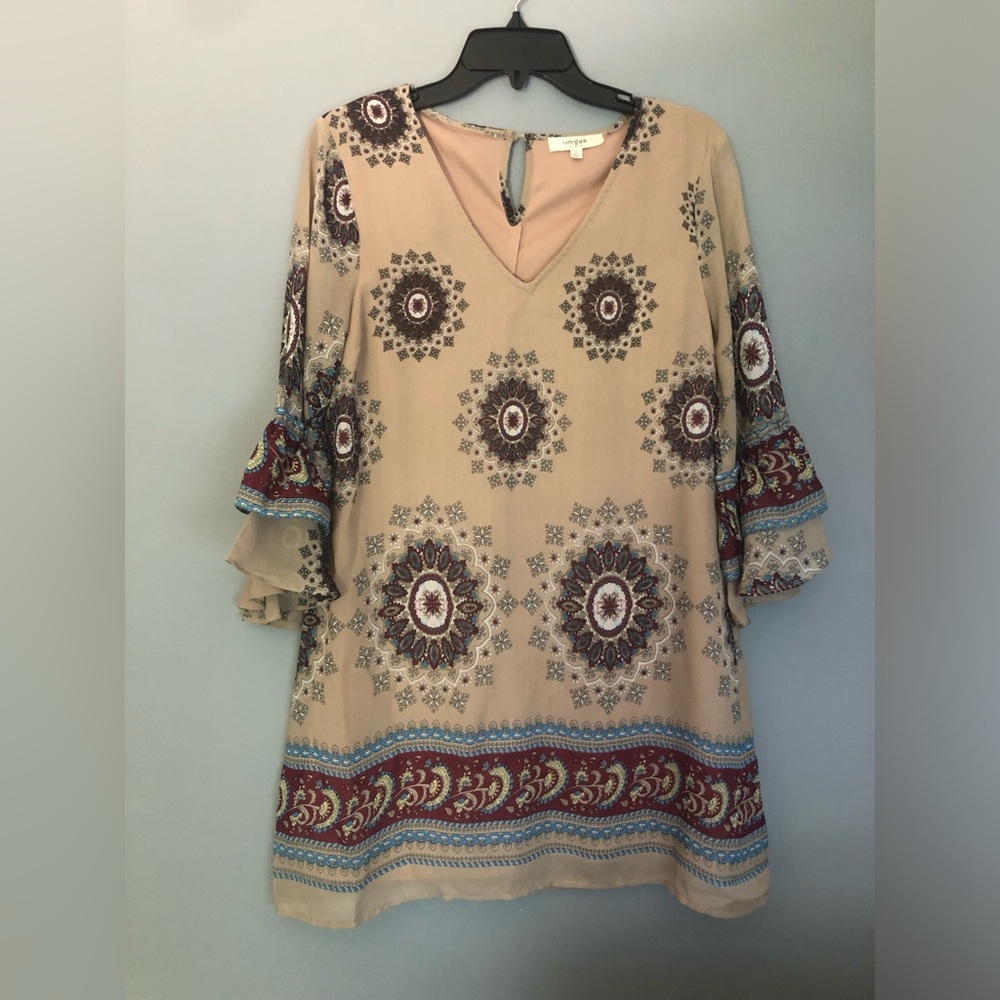UMGEE Size Small Beige 3/4 Sleeve Deeas